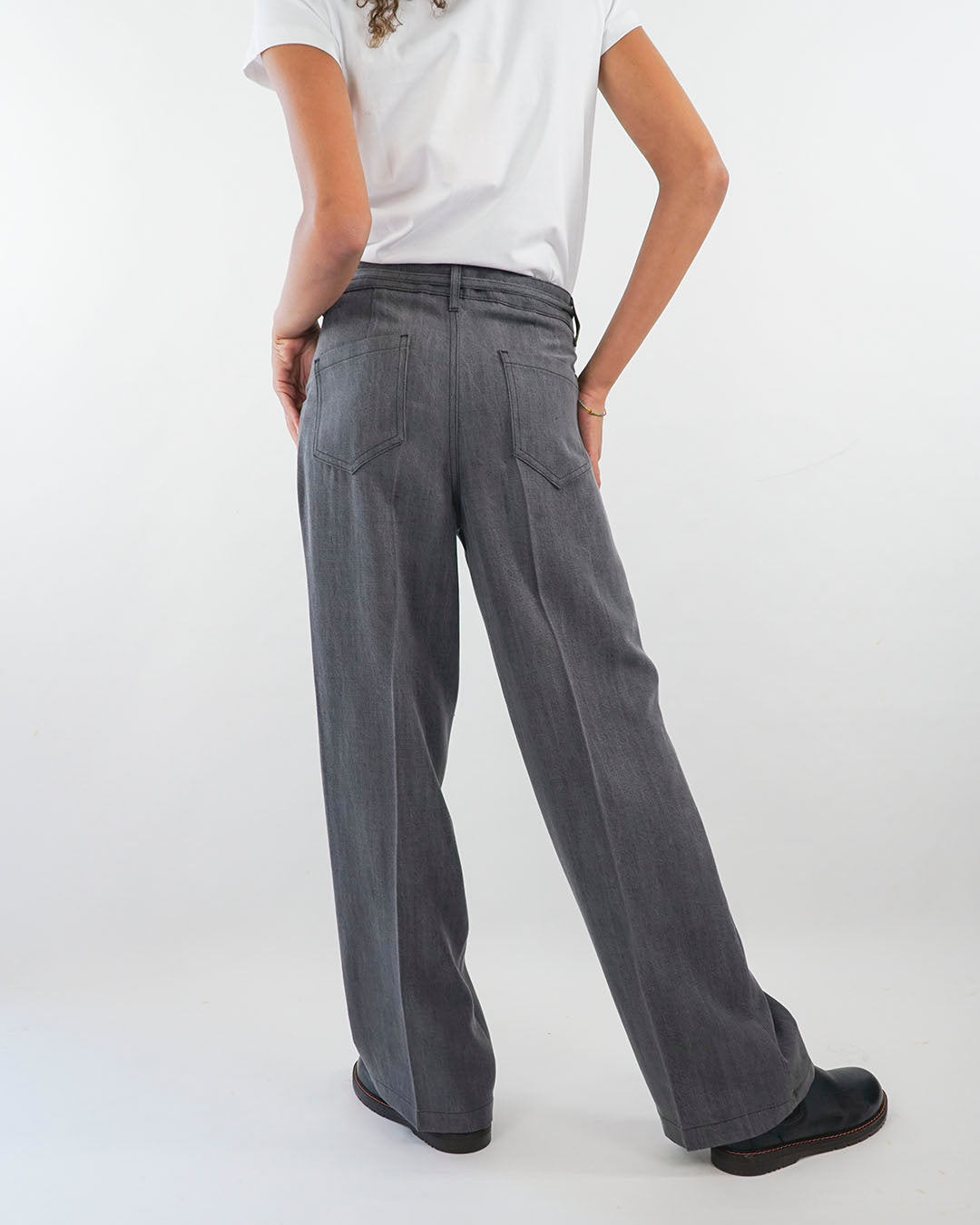 Jeans fluido a gamba larga KOCCA