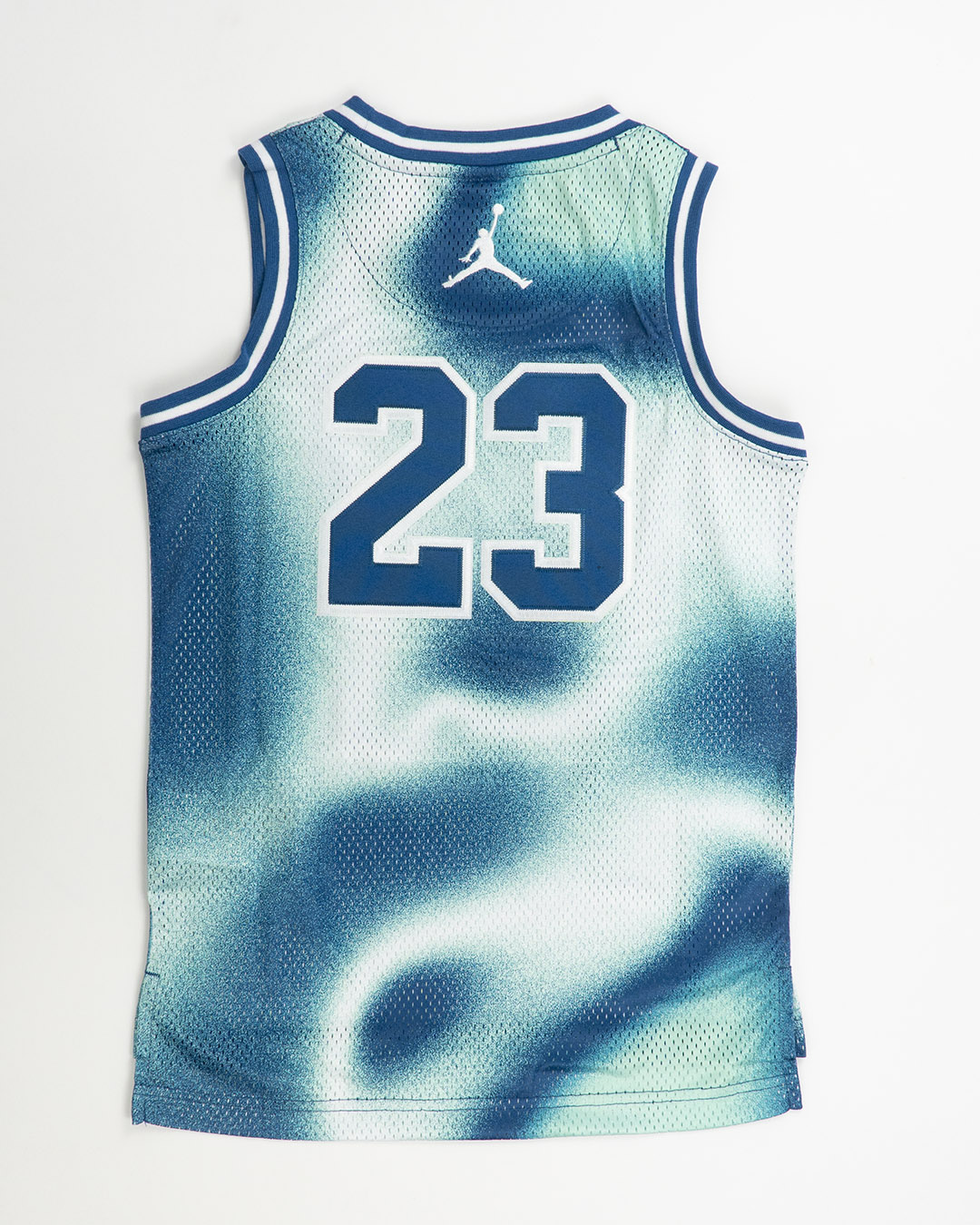Canotta tipo basket sfumata
