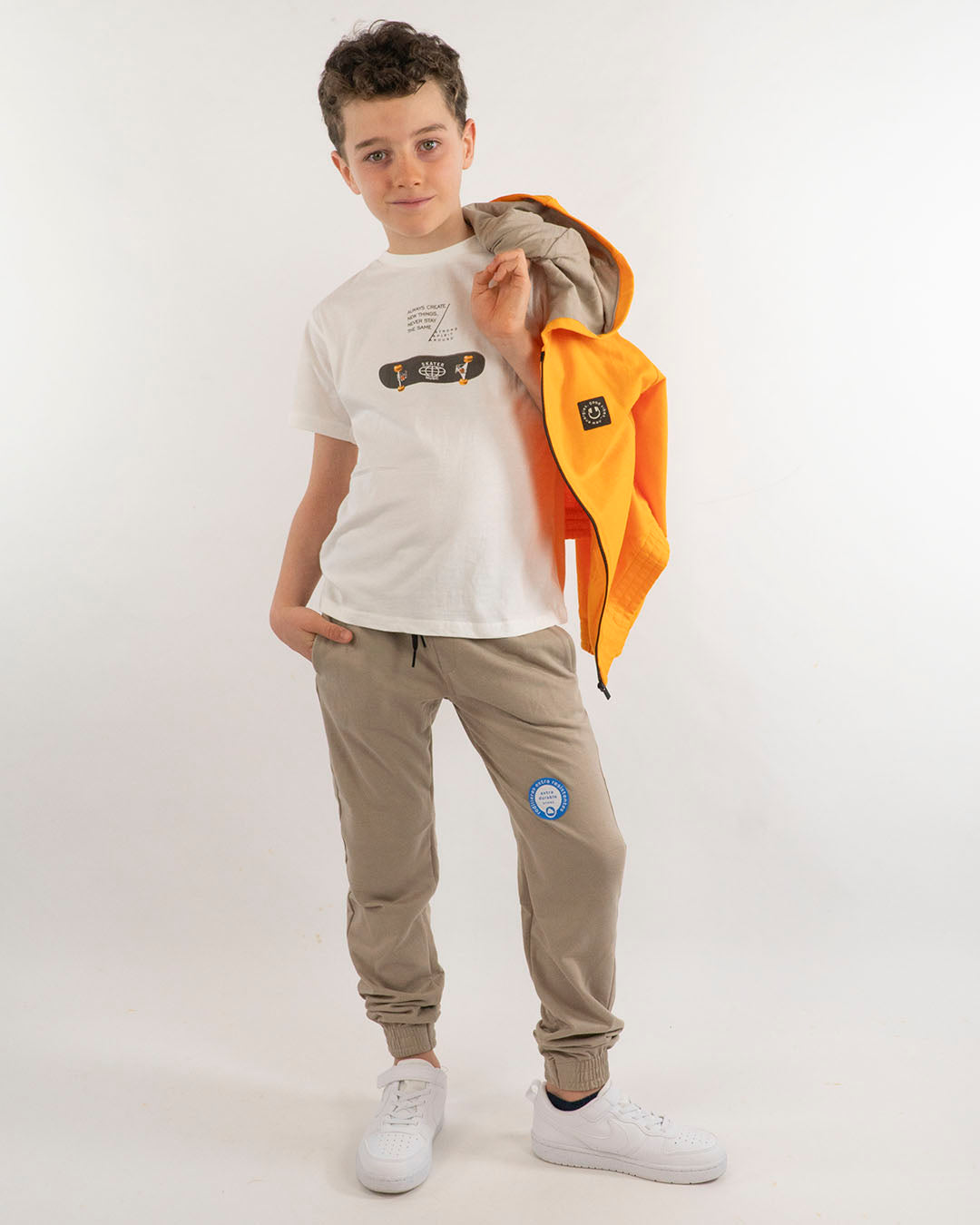 Tuta 3 pz. con maglietta tema skatebord MAYORAL