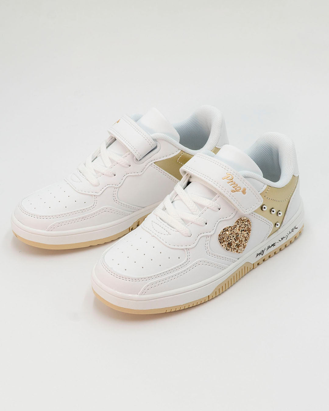 Scarpe con particolari dorati e cuore PRIMIGI