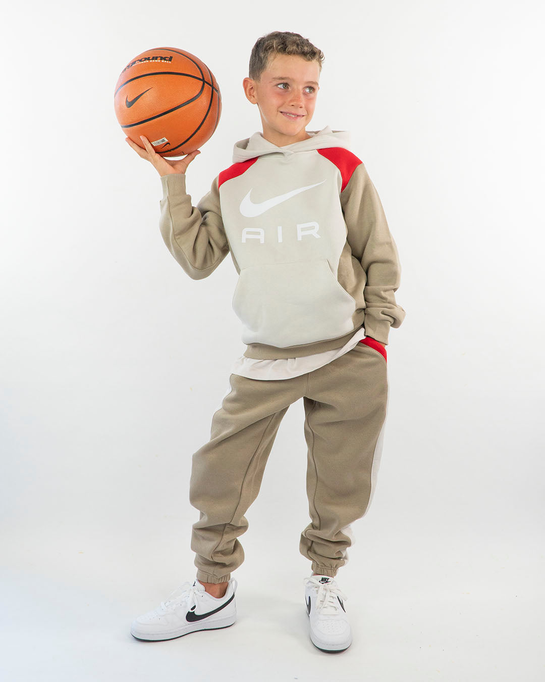 Pantaloni con banda laterale NIKE