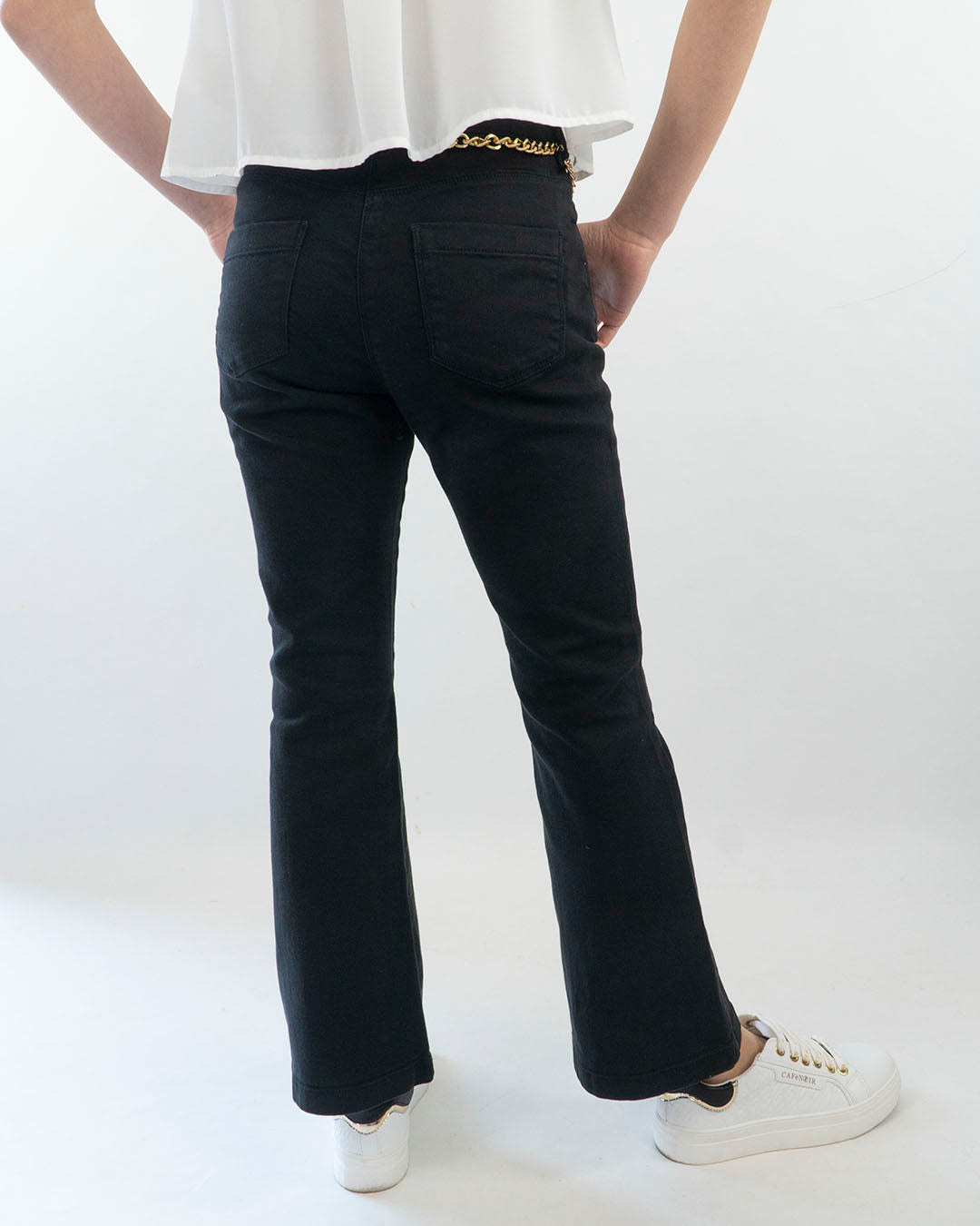 Pantalone a zampa con cinturina a catena I DO