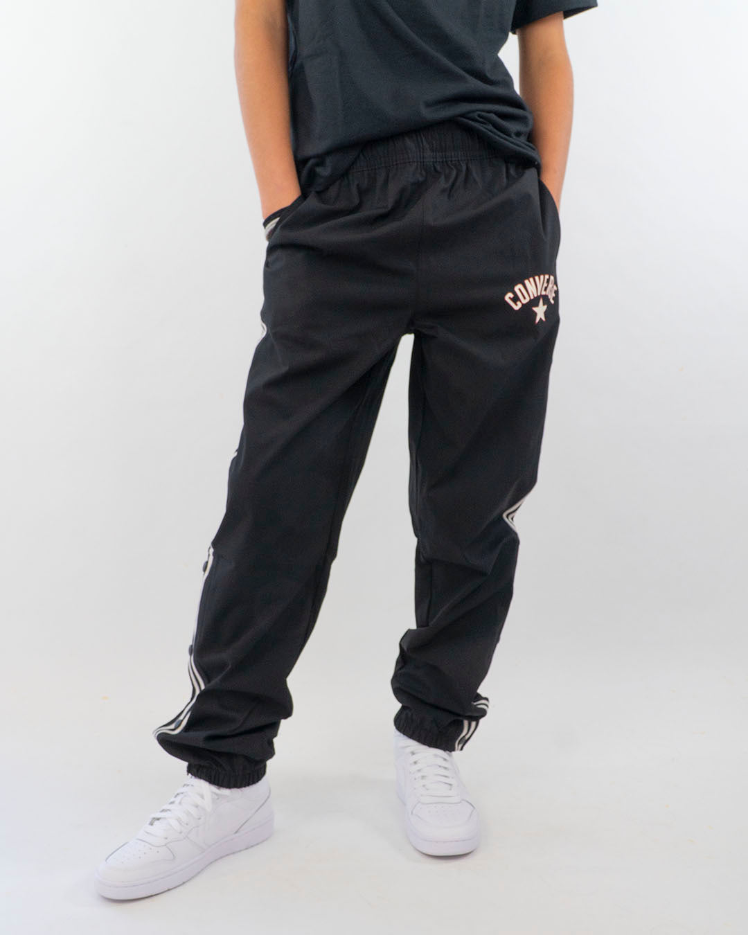 Pantaloni converse nere online