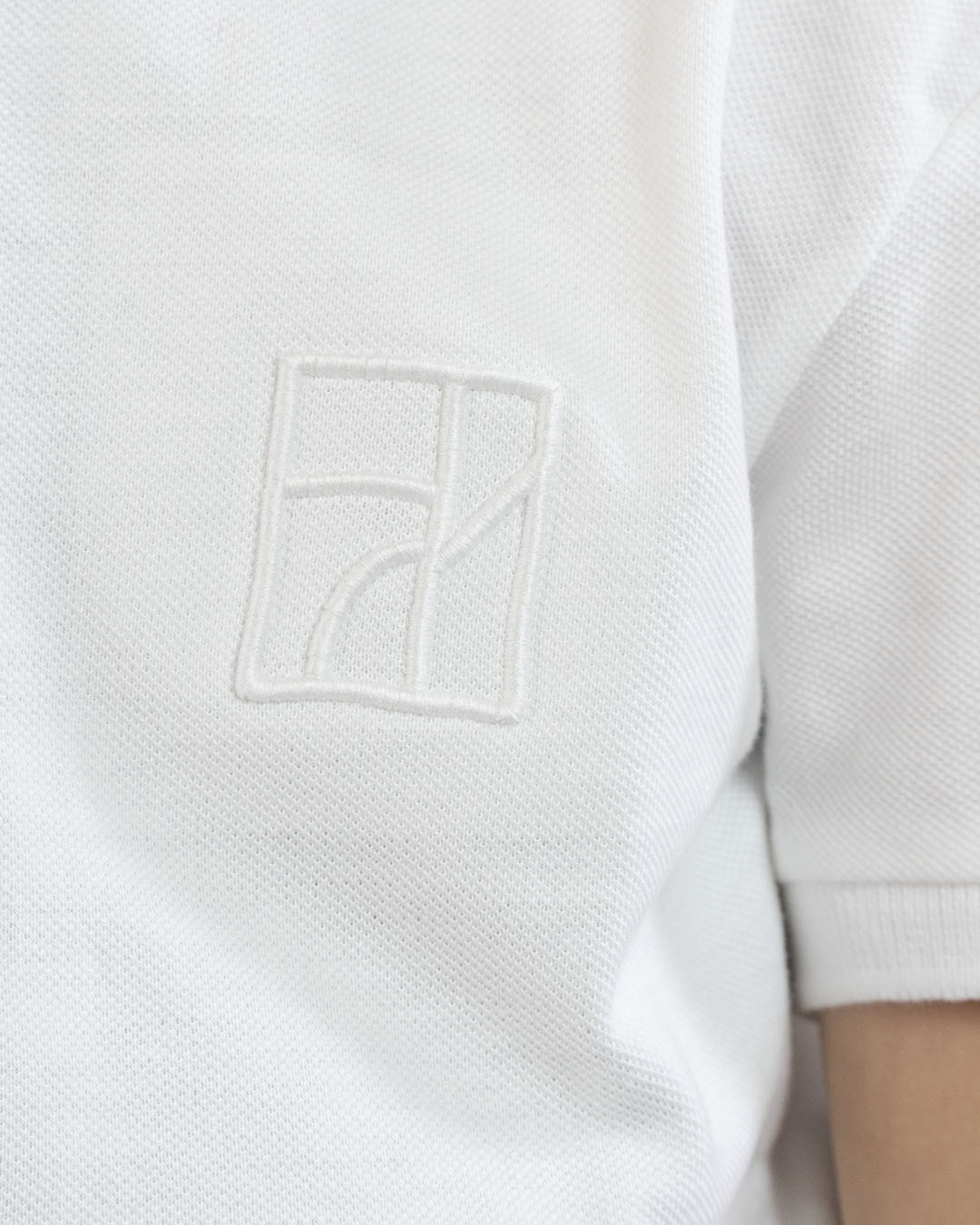 Polo in piquet manica corta con ricamo MAYORAL