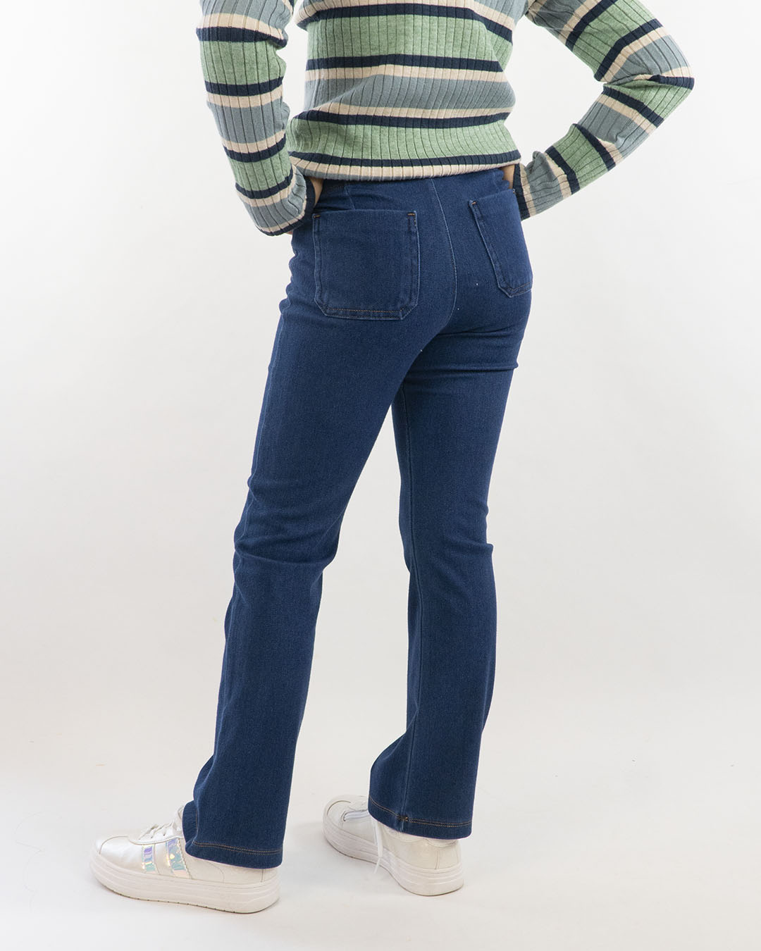 Jeans elasticizzato a zampa MAYORAL