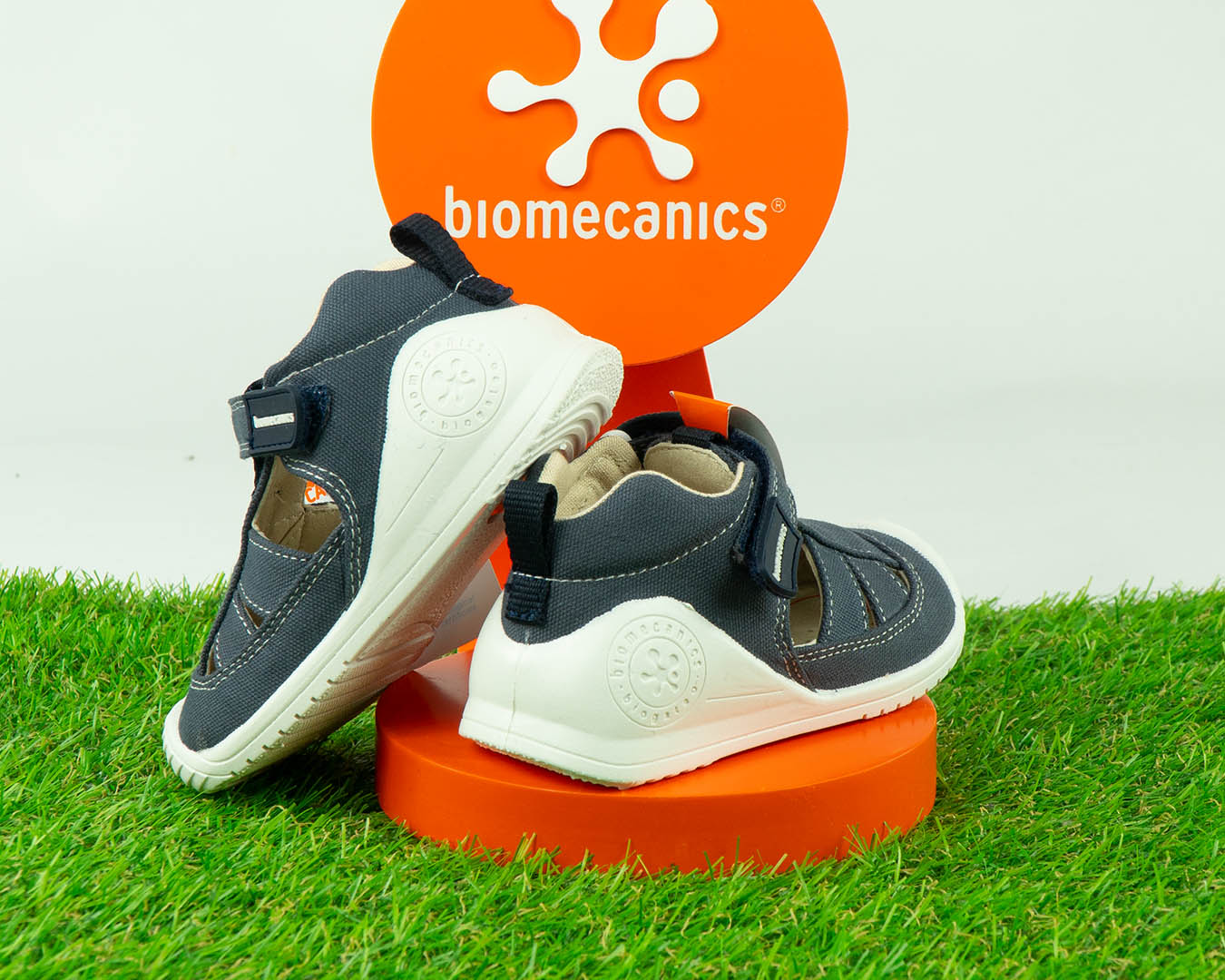 Sandali in tessuto con tallone chiuso BIOMECANICS