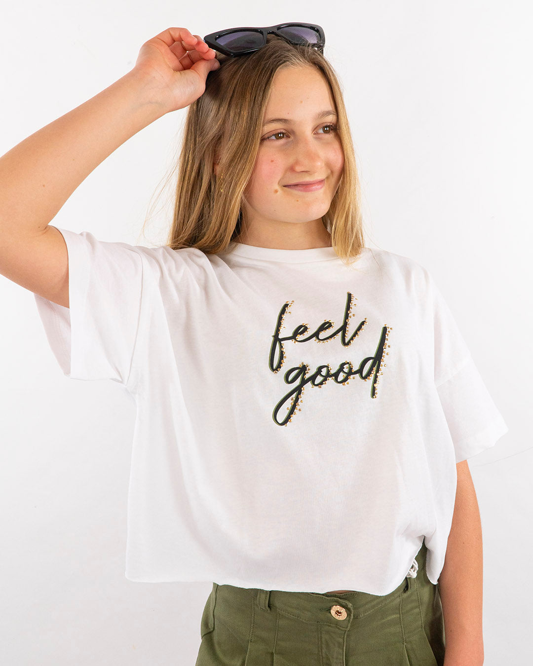 T-shirt corta e larga con borchiette dorate I DO