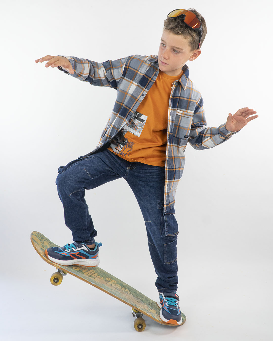 T-shirt manica lunga con skater MAYORAL