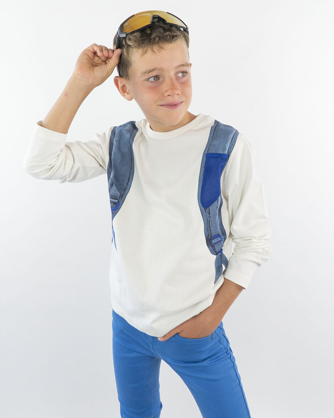 T-shirt manica lunga con finto zaino MAYORAL