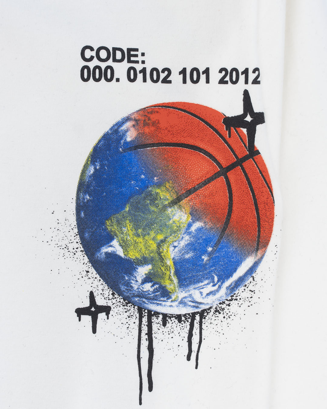 T-shirt stampa palla- mappamondo NEVER GIVE UP