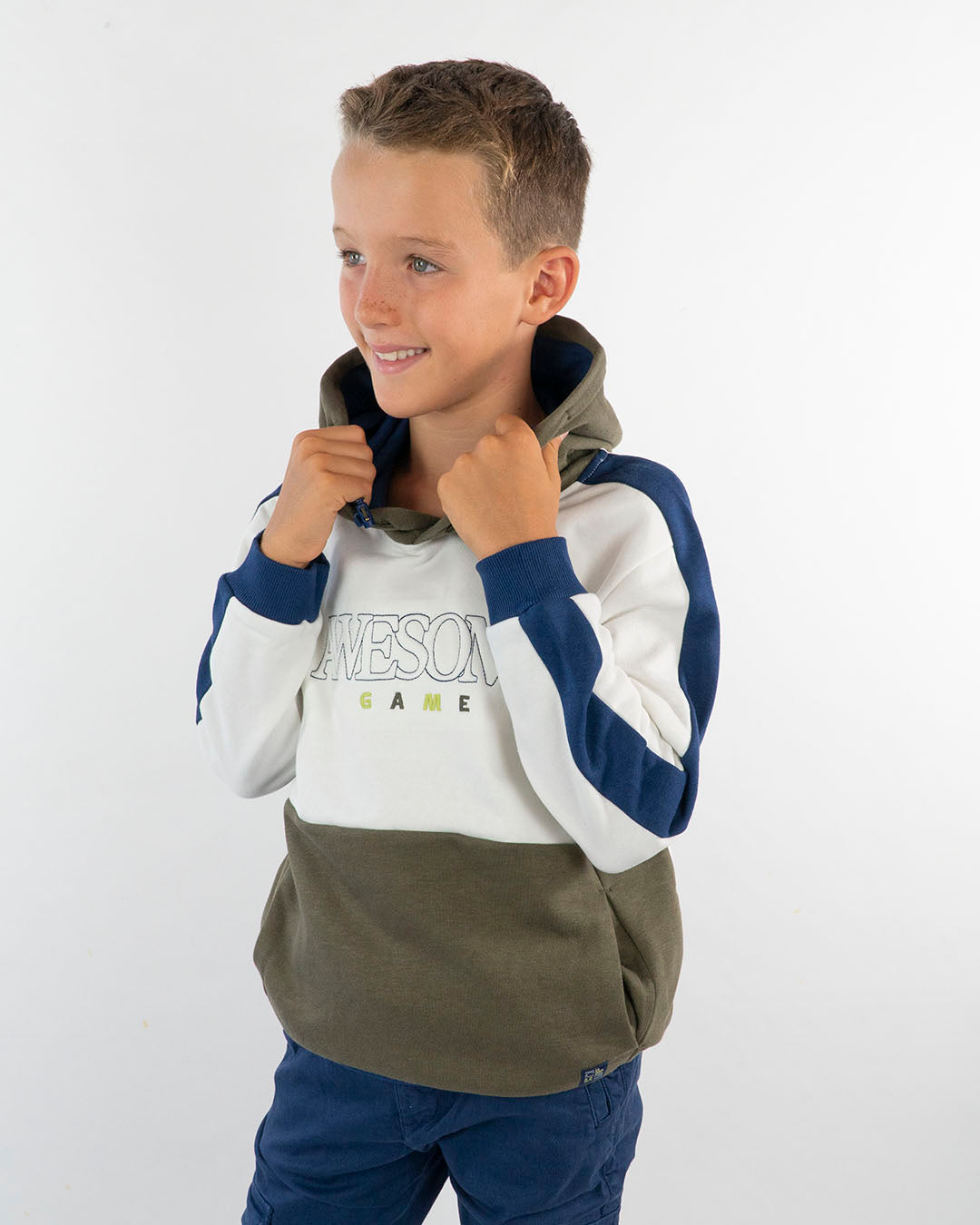 Felpa con cappuccio Awesome game MAYORAL