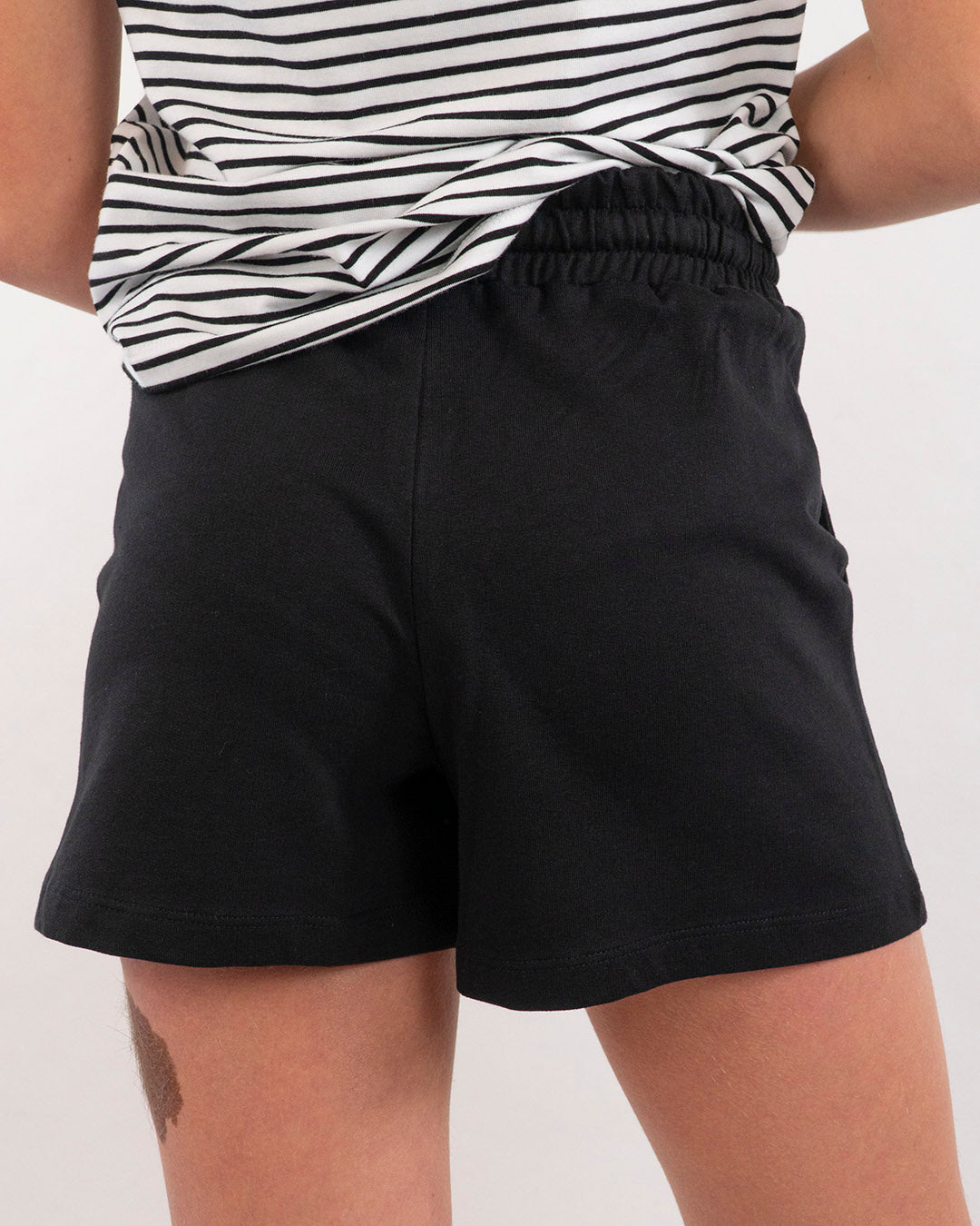 Shorts basici con laccetto I DO