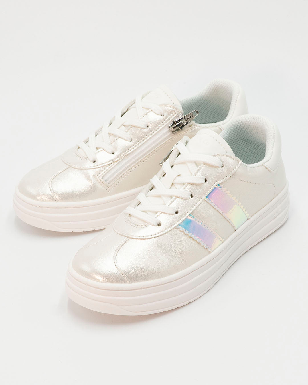 Scarpa con righe cangianti e strappo PRIMIGI