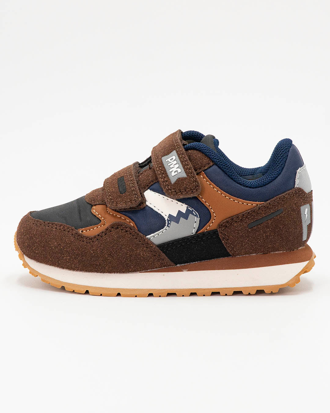 Scarpe con strappo ed inserti scamosciati