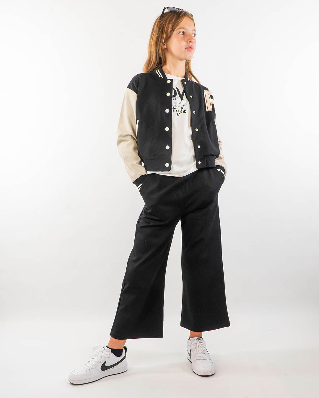 Pantalone largo in tessuto elasticizzato