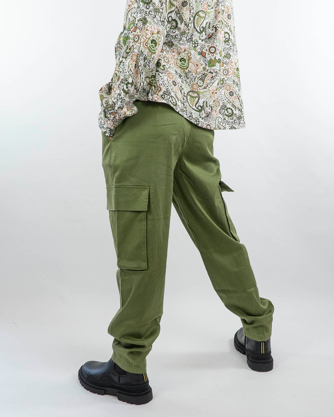 Pantaloni cargo in rasatello di cotone I DO