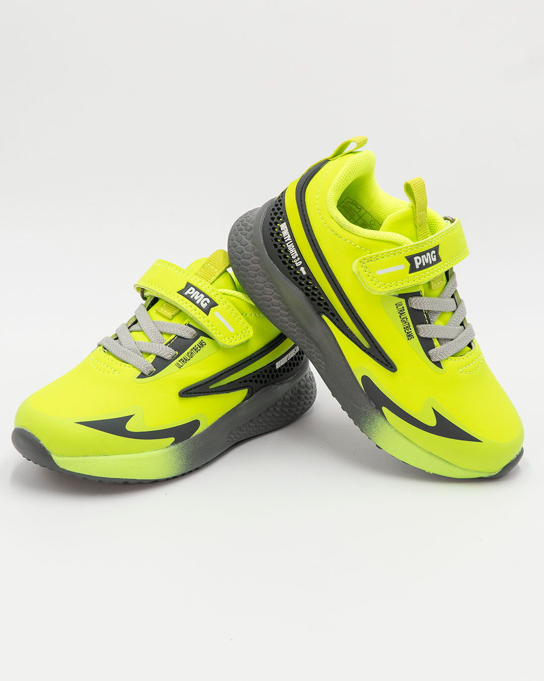 Scarpe con luci e strappo