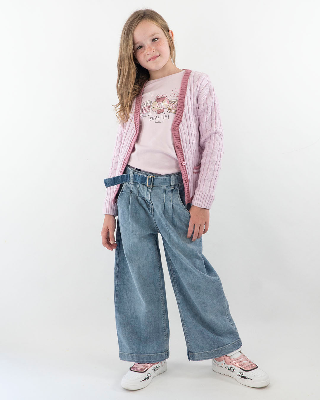 Jeans sfrangiato a zampa con cinturina I DO