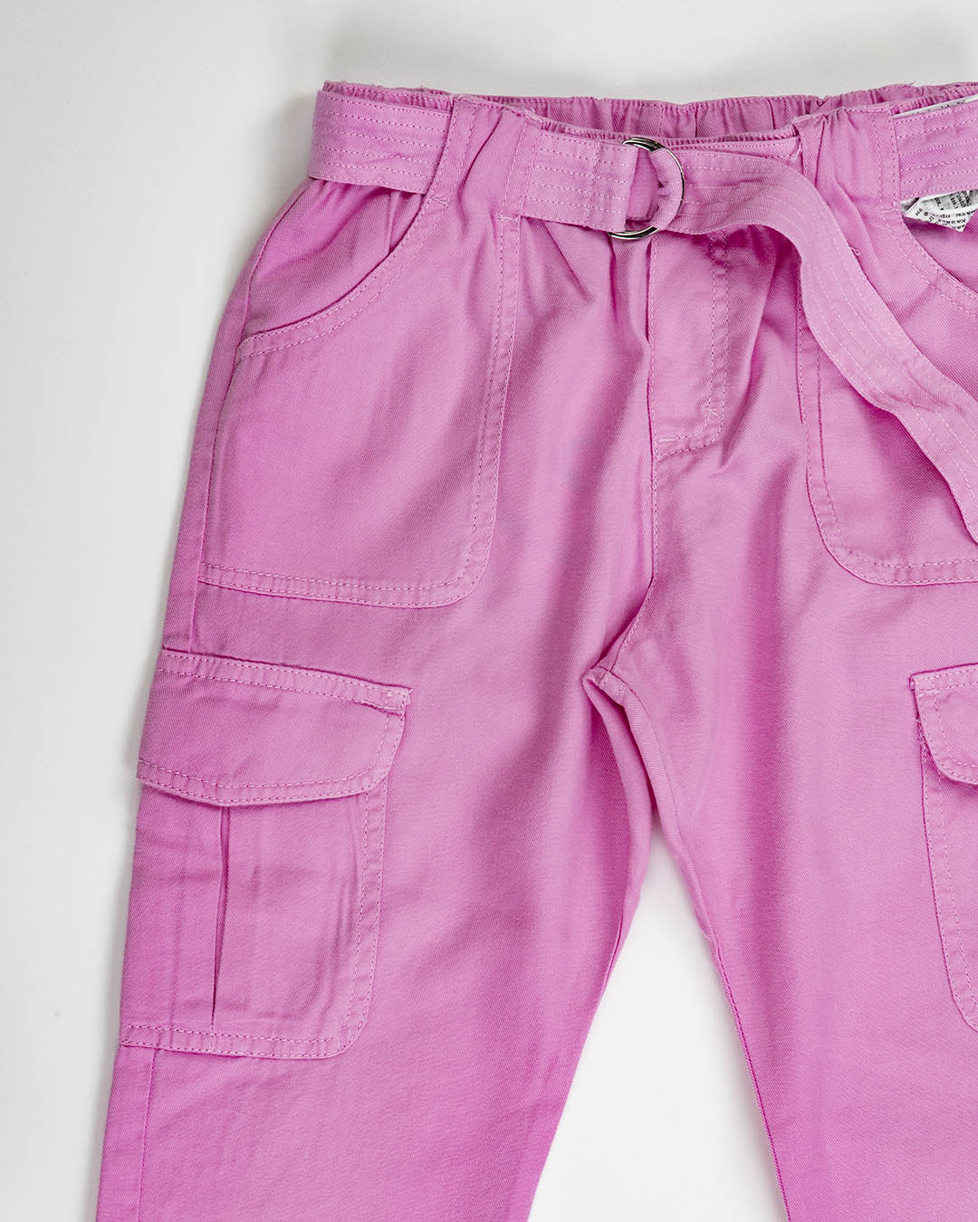 Pantaloni lunghi in cotone tencel con cinturina