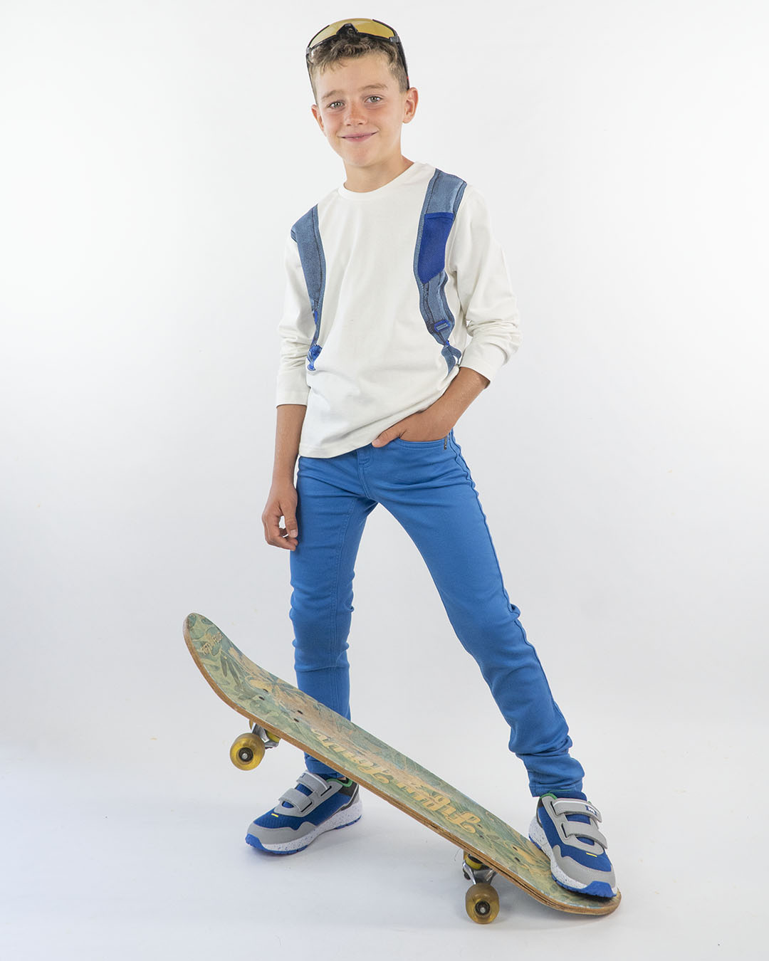 T-shirt manica lunga con finto zaino MAYORAL