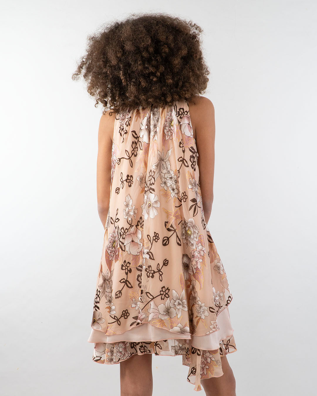 Abito smanicato a fantasia