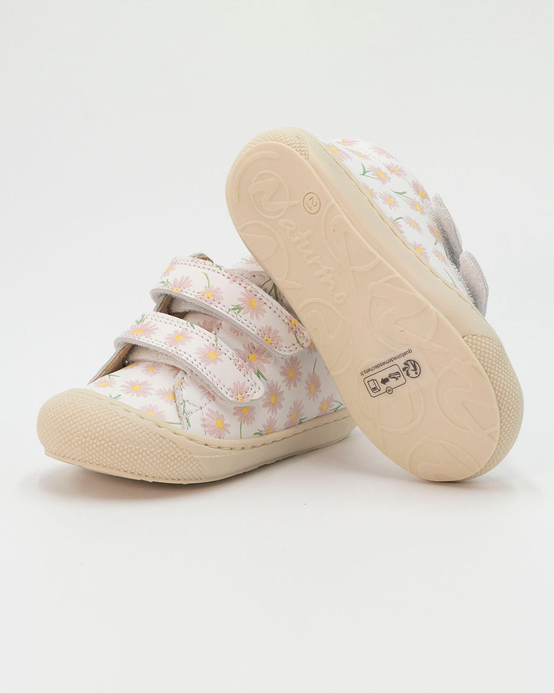 Scarpe primipassi in pelle con fiorellini Naturino