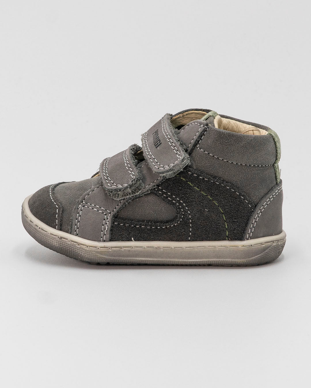 Scarpe in pelle scamosciata con strappi  PRIMIGI