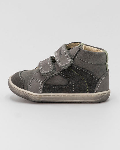 Scarpe in pelle scamosciata con strappi  PRIMIGI
