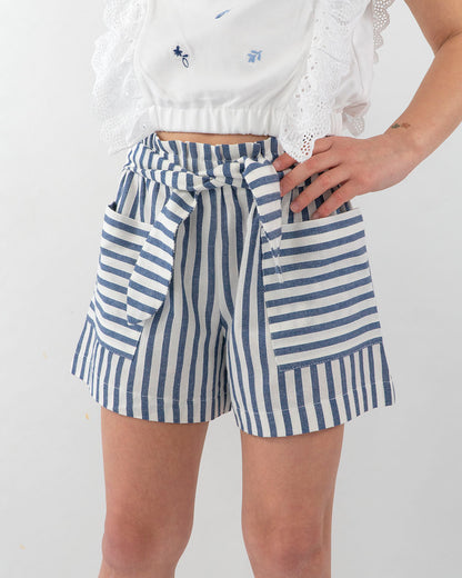 Pantaloni corti a righe