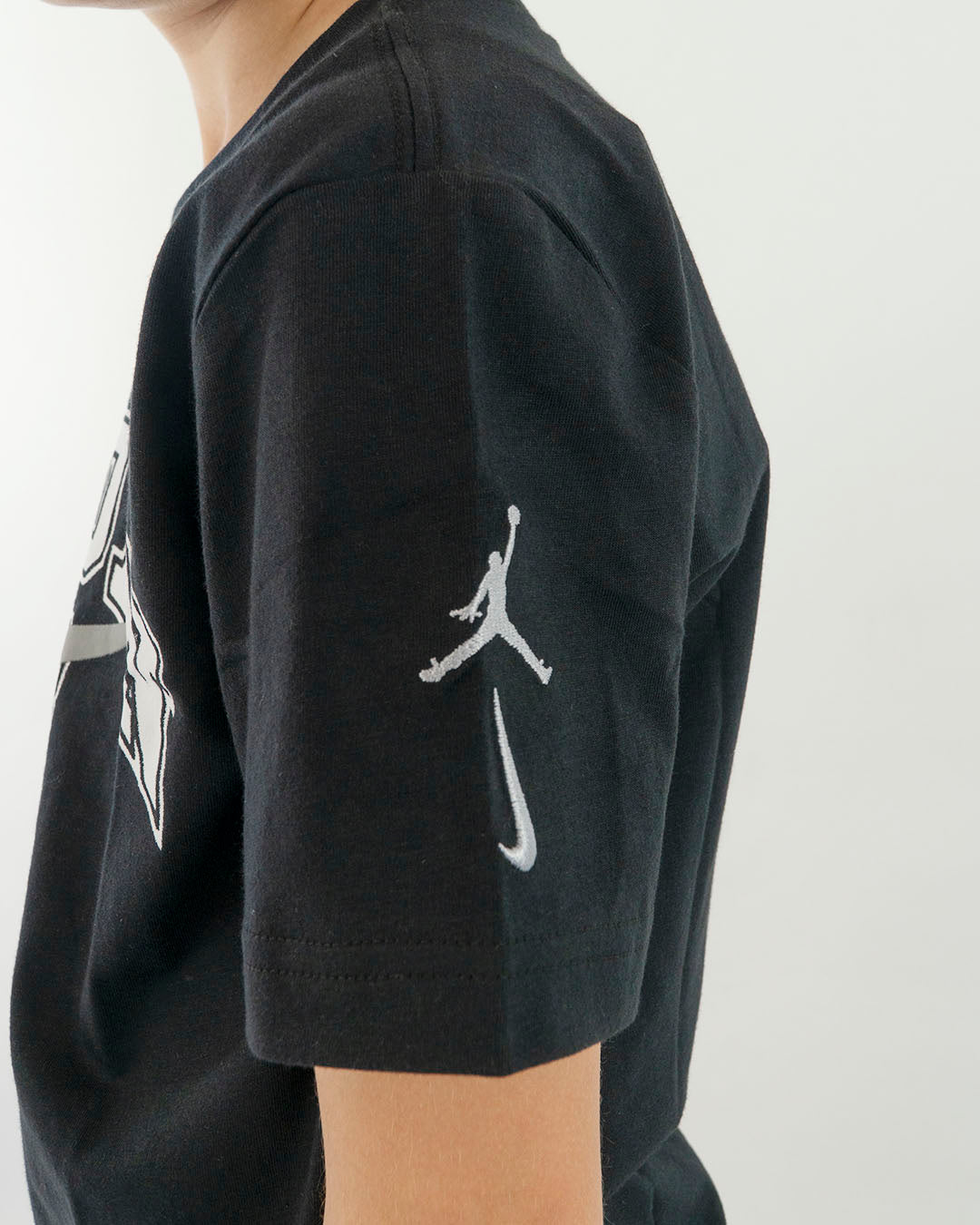 T-shirt con numero e logo Nike JORDAN
