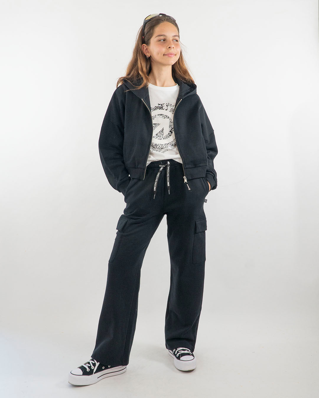 Pantaloni cargo felpati a gamba larga MELBY