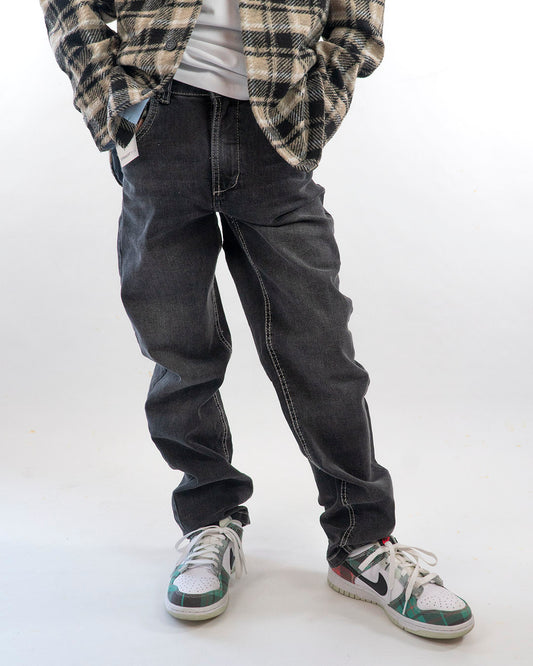 Jeans elasticizzato con ricamo sulla tasca I DO