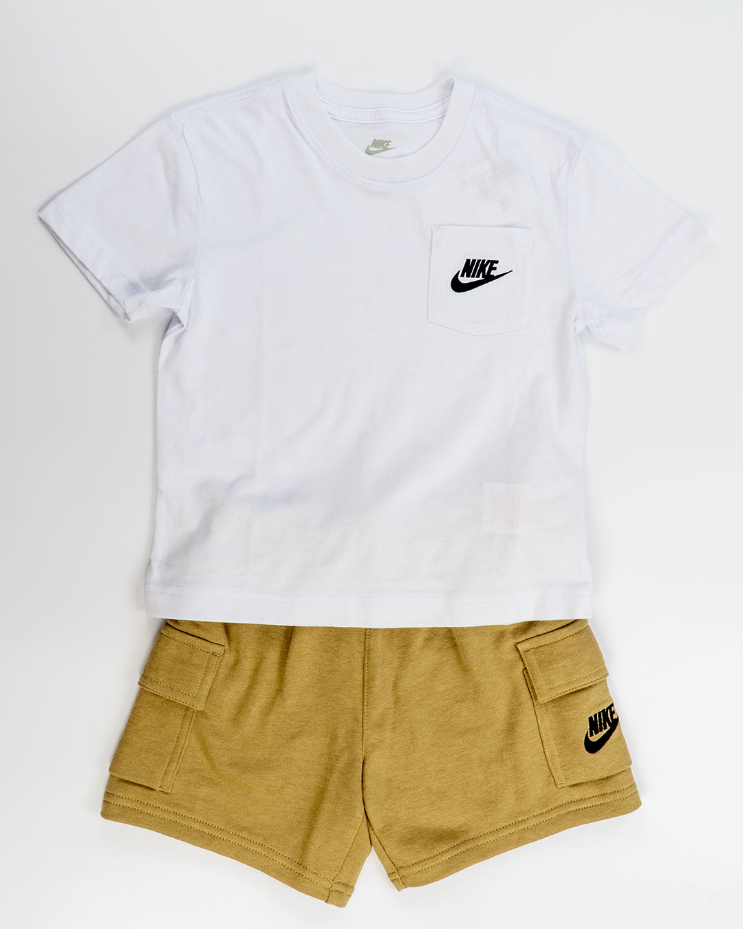 Completo 2 pezzi con pantalone cargo  NIKE