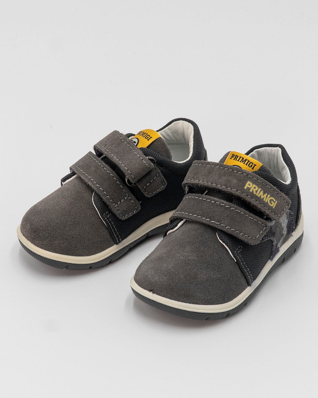 Scarpe in pelle scamosciata con strappi Bimbo