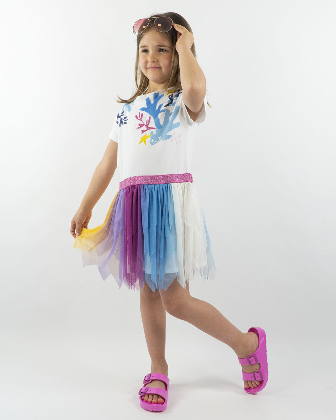 Abito con gonna in tulle arcobaleno