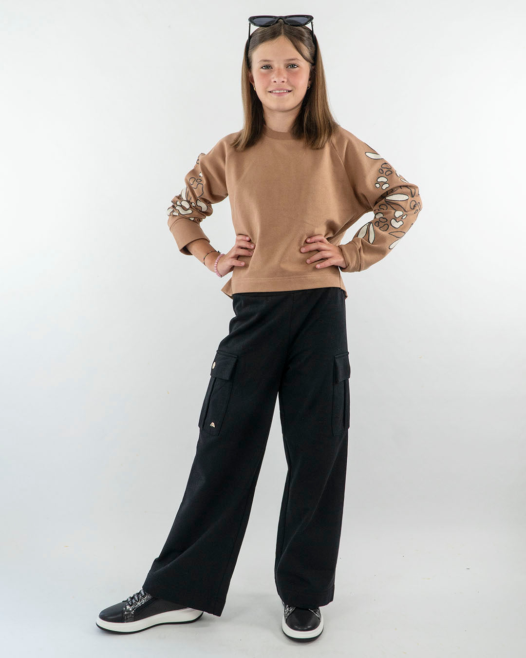 Pantaloni cargo larghi in felpa MAYORAL