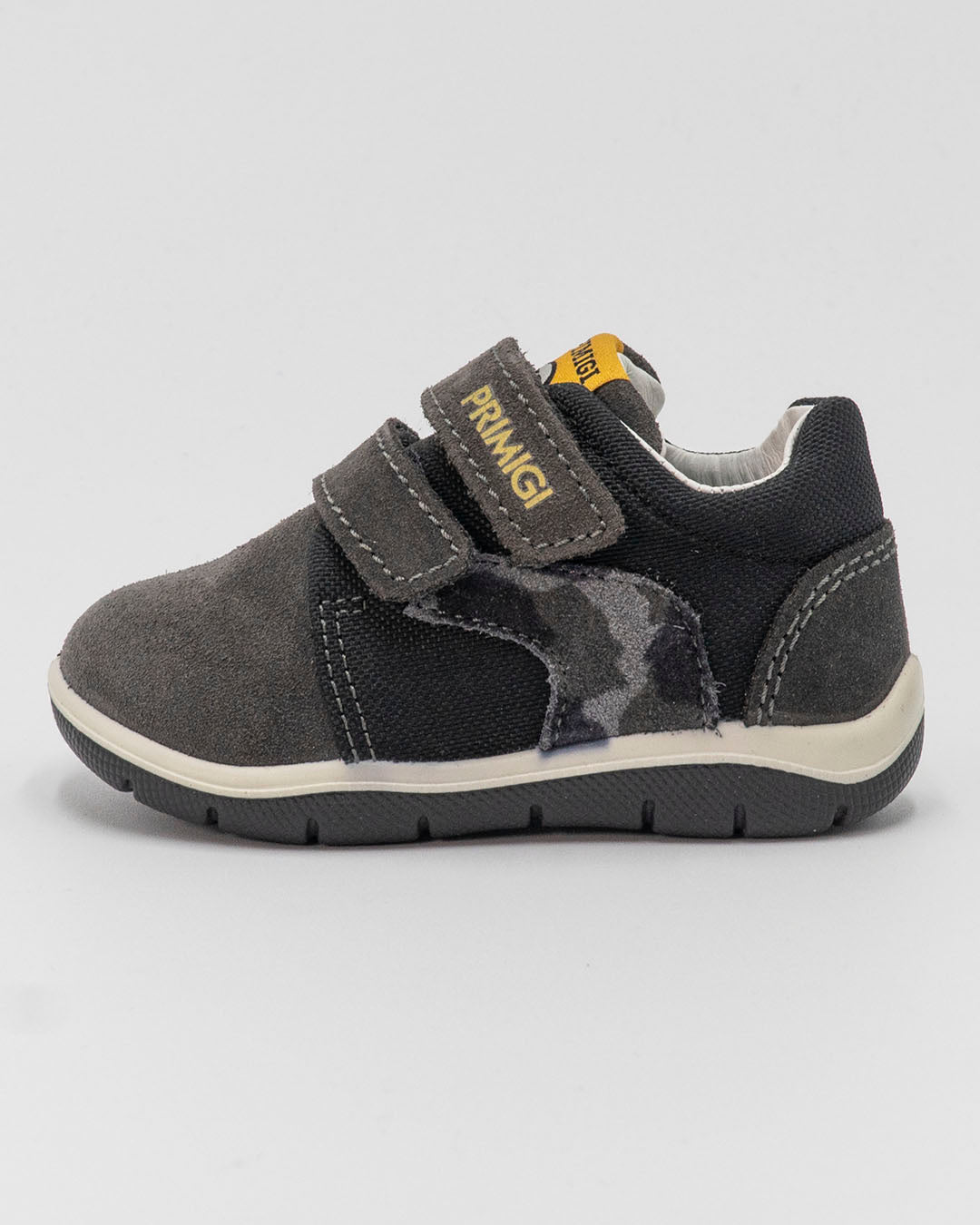 Scarpe in pelle scamosciata con strappi Bimbo