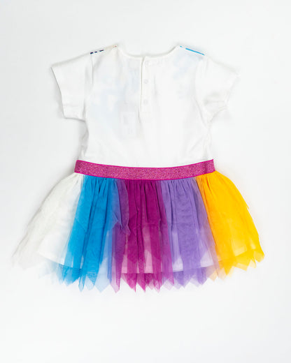 Abito con gonna in tulle arcobaleno