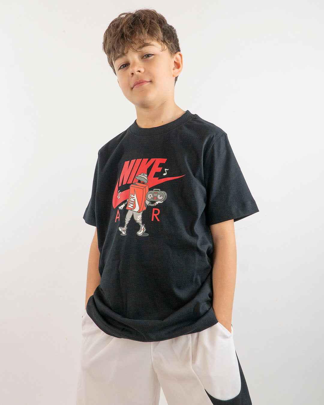 T-shirt manica corta con logo musicale NIKE
