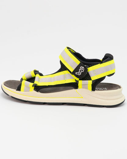 Scarpe in tessuto con luci e strappi