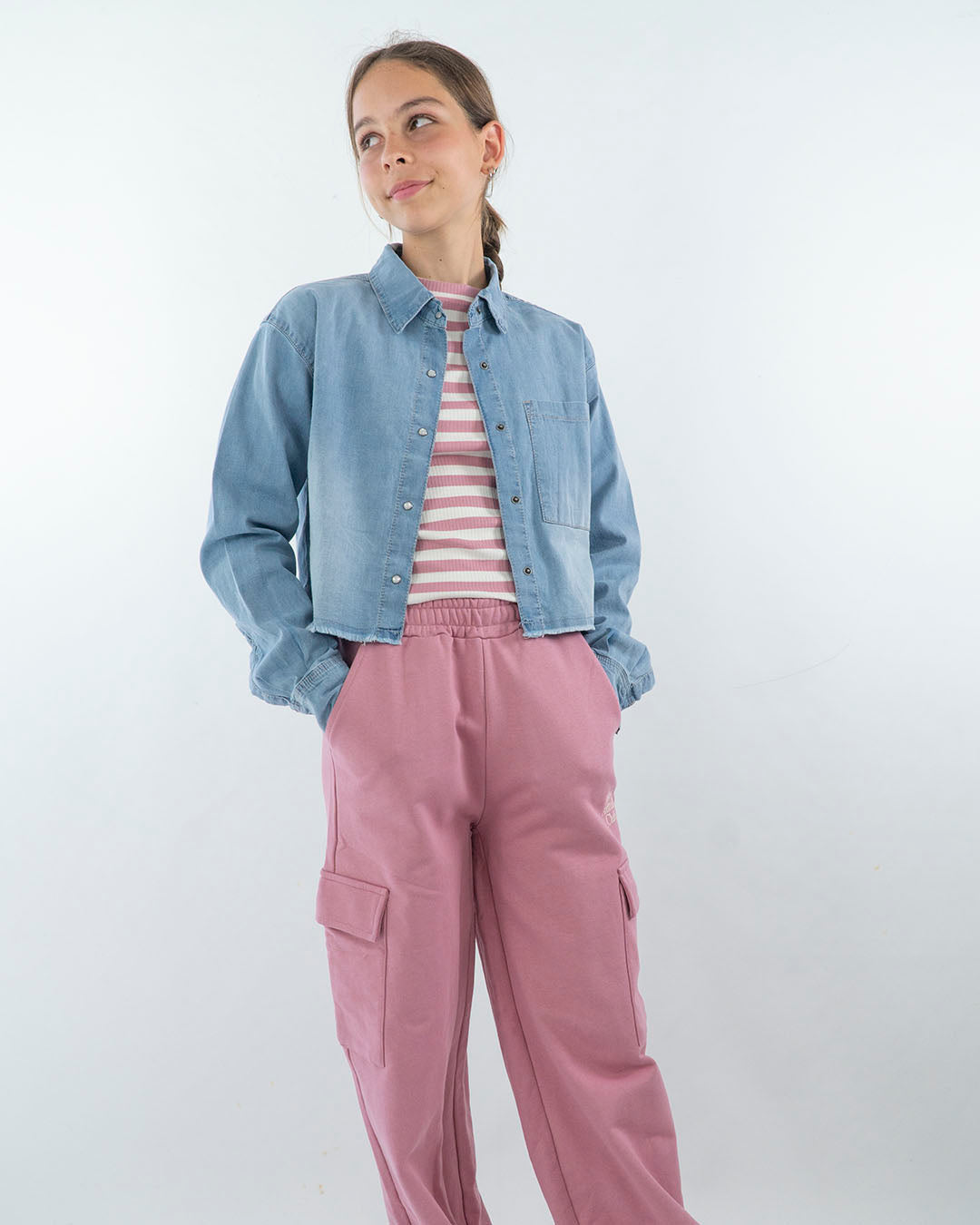 Camicia in jeans sfrangiato corta e larga I DO