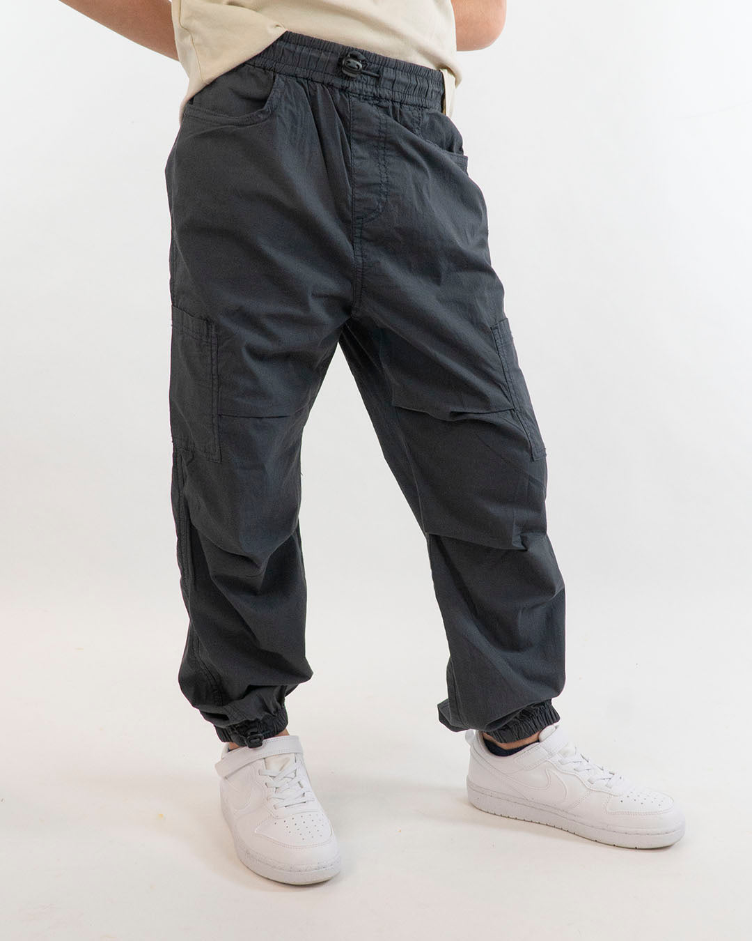 Pantalone cargo parachute MAYORAL