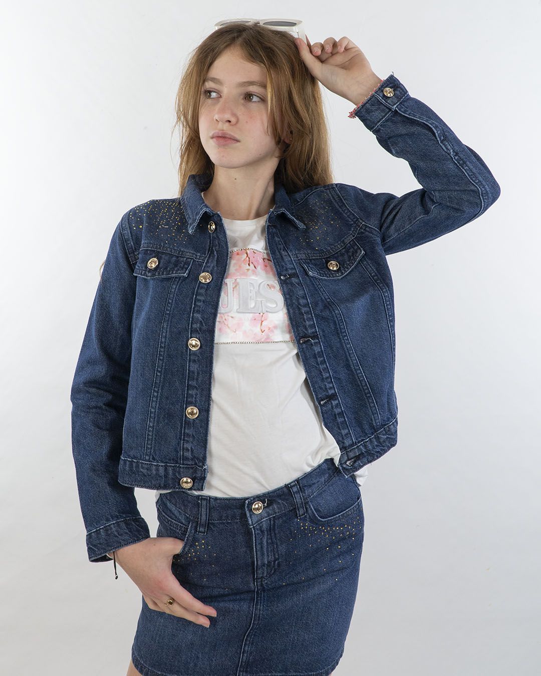Giubbino in denim con ricamo