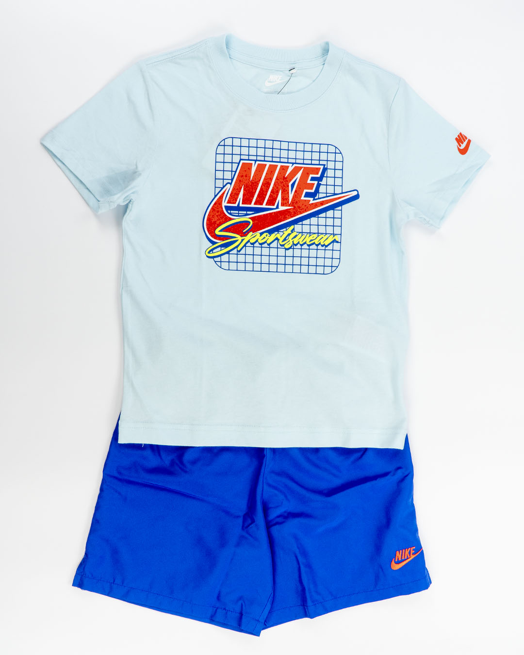 Completo 2 pezzi con pantaloncino sintetico NIKE