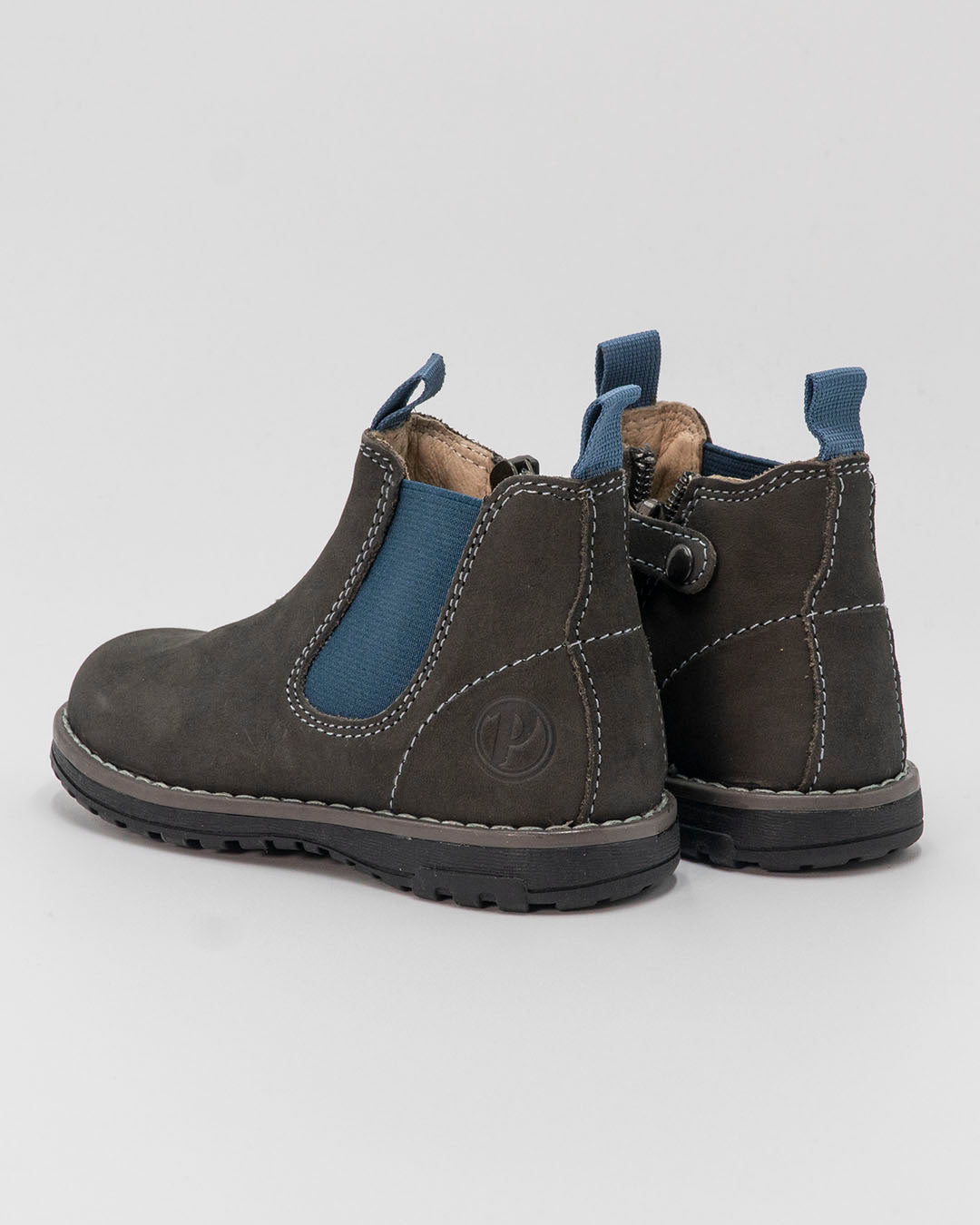 Stivaletto in pelle con zip laterale PRIMIGI