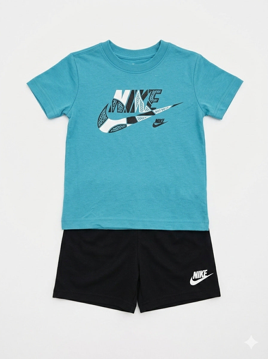 Completo 2 pezzi con logo traslucido NIKE