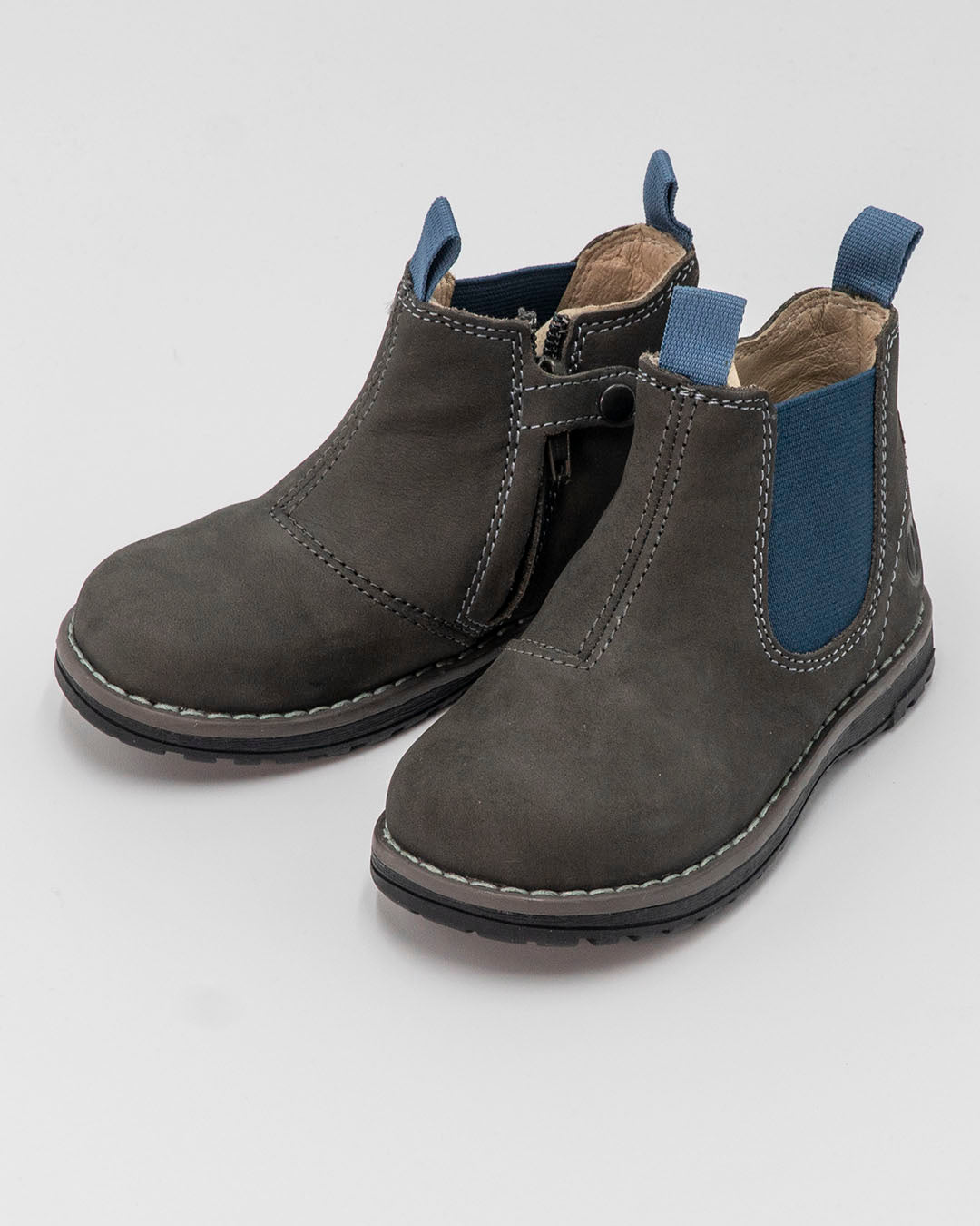 Stivaletto in pelle con zip laterale PRIMIGI