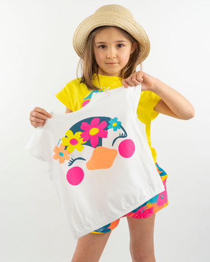 Completo con 2  t-shirt + shorts