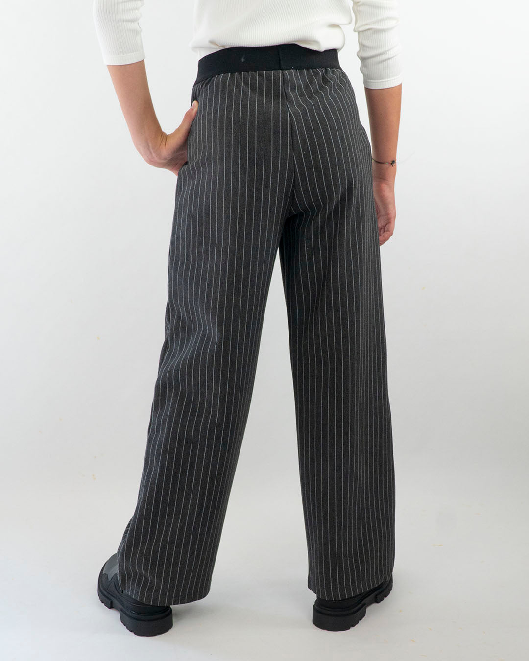 Pantaloni larghi elasticizzati gessati MAYORAL