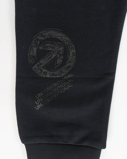 Pantaloni felpati con logo nero sul fondo MELBY